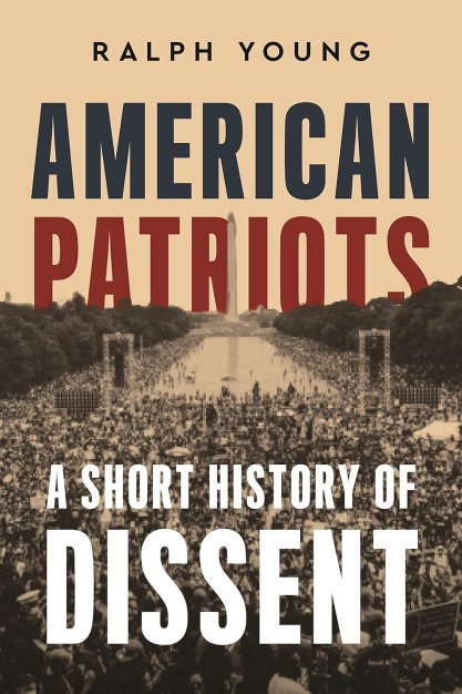 Book cover of American Patriots: A Short History of Dissent