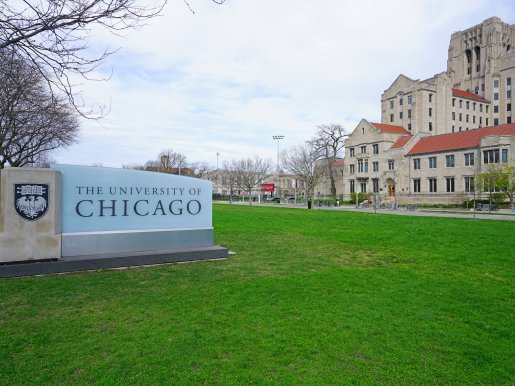 University of Chicago sign on the campus green 